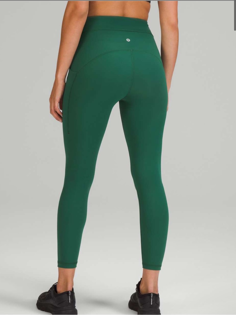 Lululemon Power Thru High-Rise‎ Tight 25"
Everglade Green Size 4